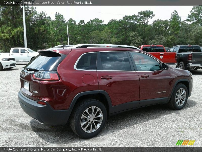 Velvet Red Pearl / Black 2019 Jeep Cherokee Latitude Plus