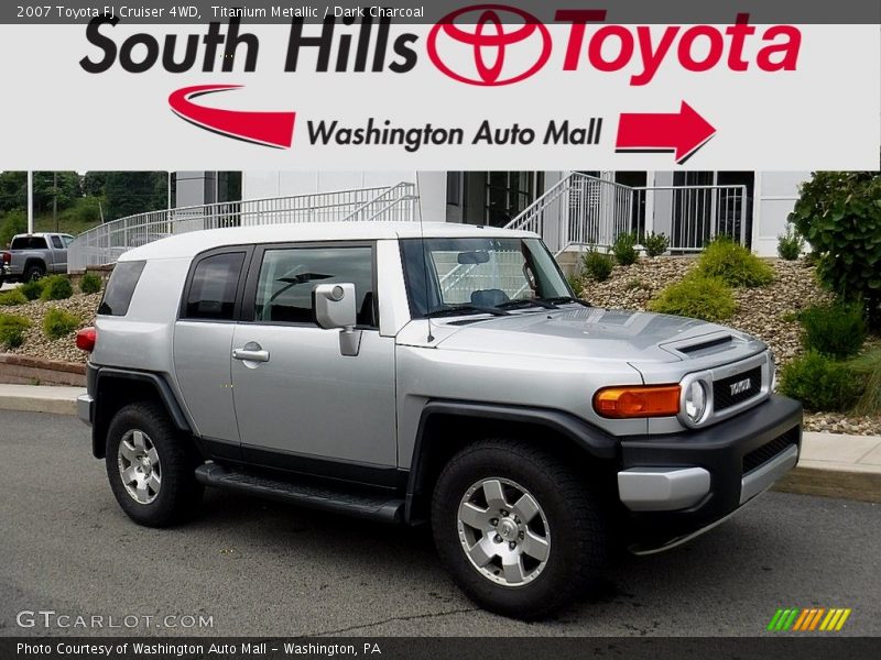 Titanium Metallic / Dark Charcoal 2007 Toyota FJ Cruiser 4WD