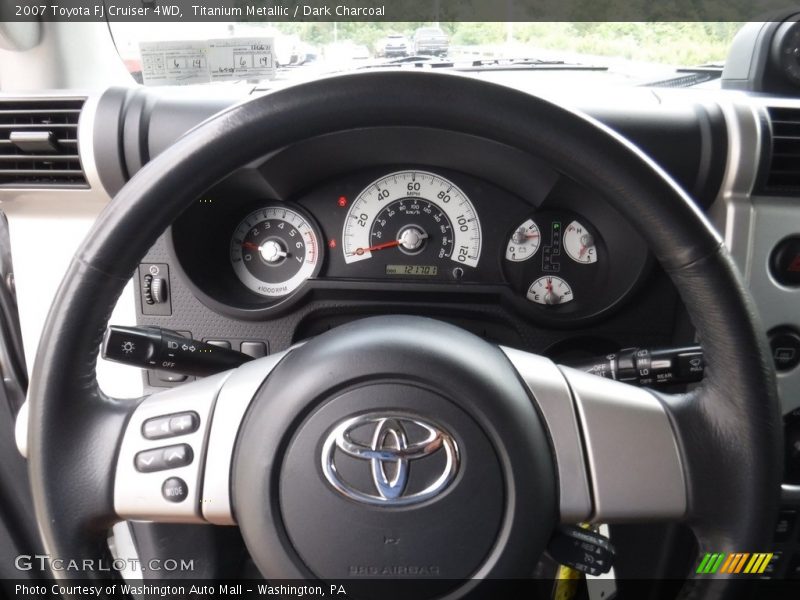 Titanium Metallic / Dark Charcoal 2007 Toyota FJ Cruiser 4WD