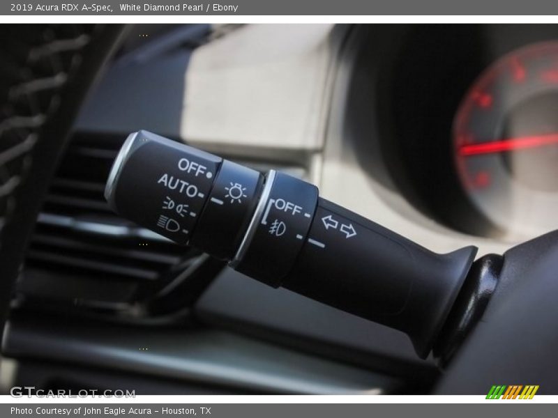 Controls of 2019 RDX A-Spec