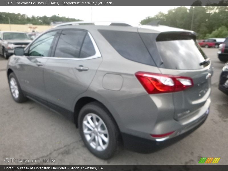 Pepperdust Metallic / Jet Black 2019 Chevrolet Equinox LT AWD
