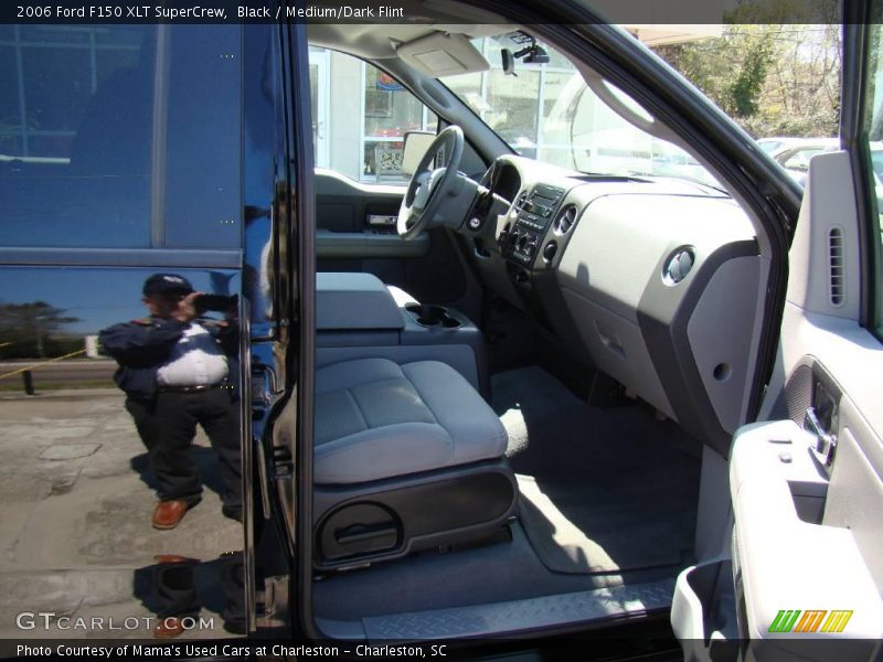 Black / Medium/Dark Flint 2006 Ford F150 XLT SuperCrew
