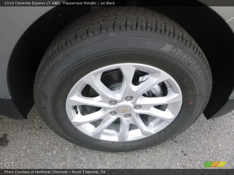 Pepperdust Metallic / Jet Black 2019 Chevrolet Equinox LT AWD