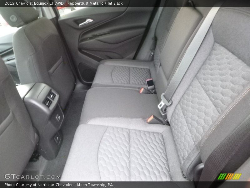 Pepperdust Metallic / Jet Black 2019 Chevrolet Equinox LT AWD