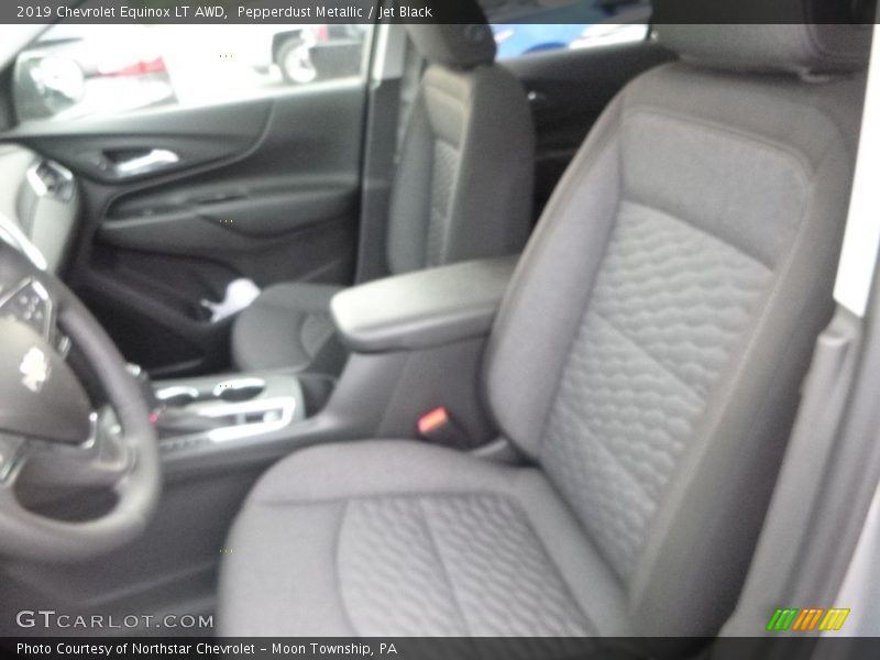 Pepperdust Metallic / Jet Black 2019 Chevrolet Equinox LT AWD