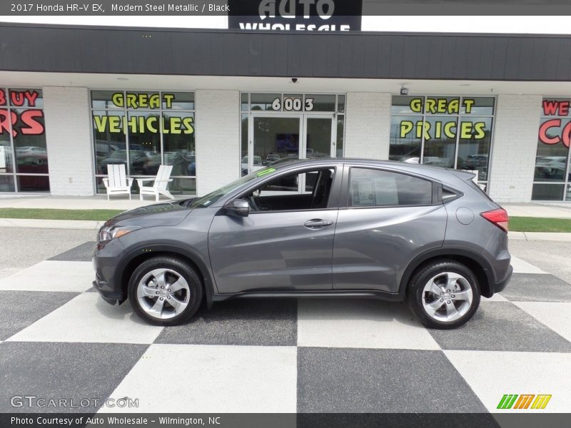 Modern Steel Metallic / Black 2017 Honda HR-V EX