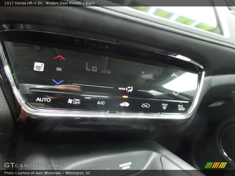 Modern Steel Metallic / Black 2017 Honda HR-V EX