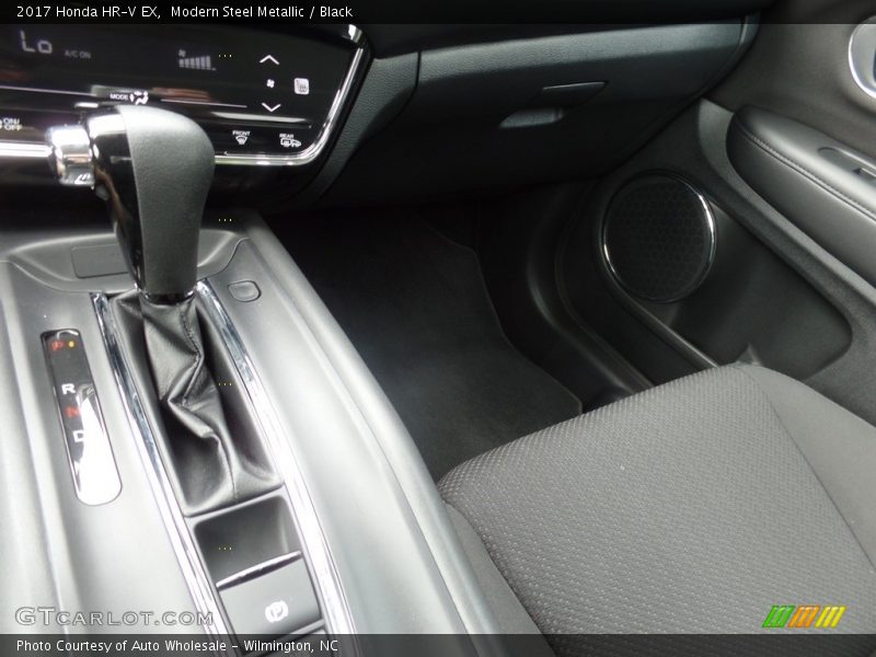 Modern Steel Metallic / Black 2017 Honda HR-V EX