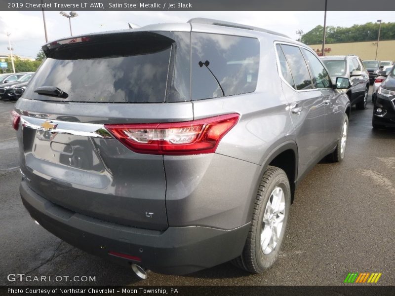 Satin Steel Metallic / Jet Black 2019 Chevrolet Traverse LT AWD