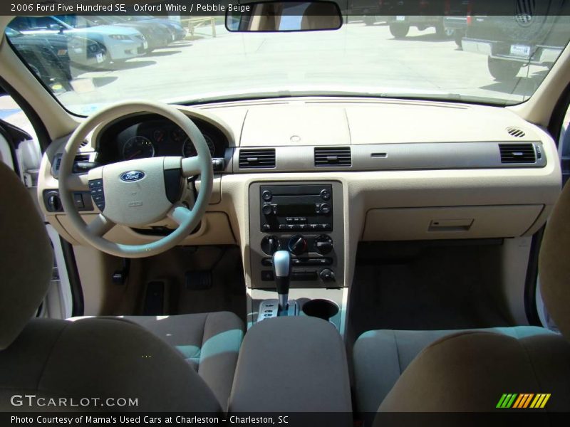 Oxford White / Pebble Beige 2006 Ford Five Hundred SE