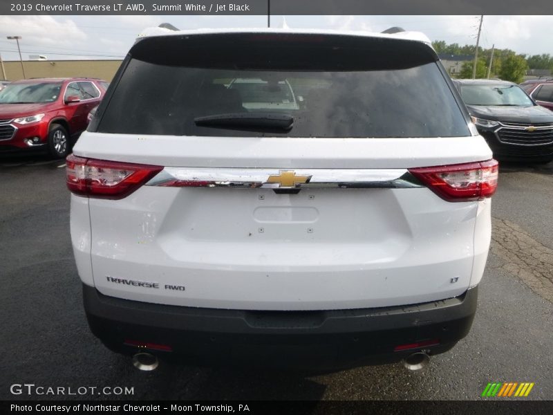 Summit White / Jet Black 2019 Chevrolet Traverse LT AWD