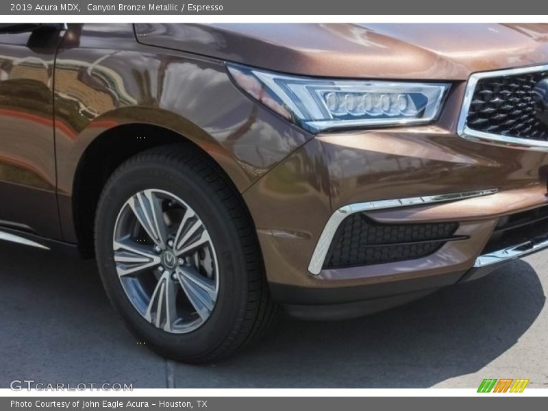 Canyon Bronze Metallic / Espresso 2019 Acura MDX