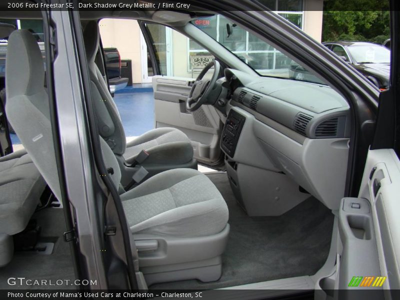 Dark Shadow Grey Metallic / Flint Grey 2006 Ford Freestar SE