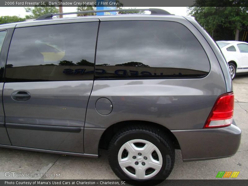 Dark Shadow Grey Metallic / Flint Grey 2006 Ford Freestar SE