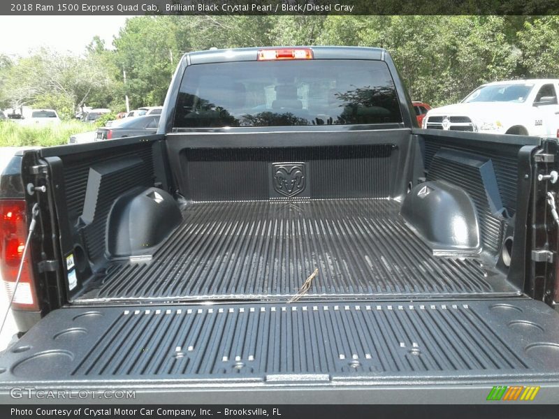 Brilliant Black Crystal Pearl / Black/Diesel Gray 2018 Ram 1500 Express Quad Cab