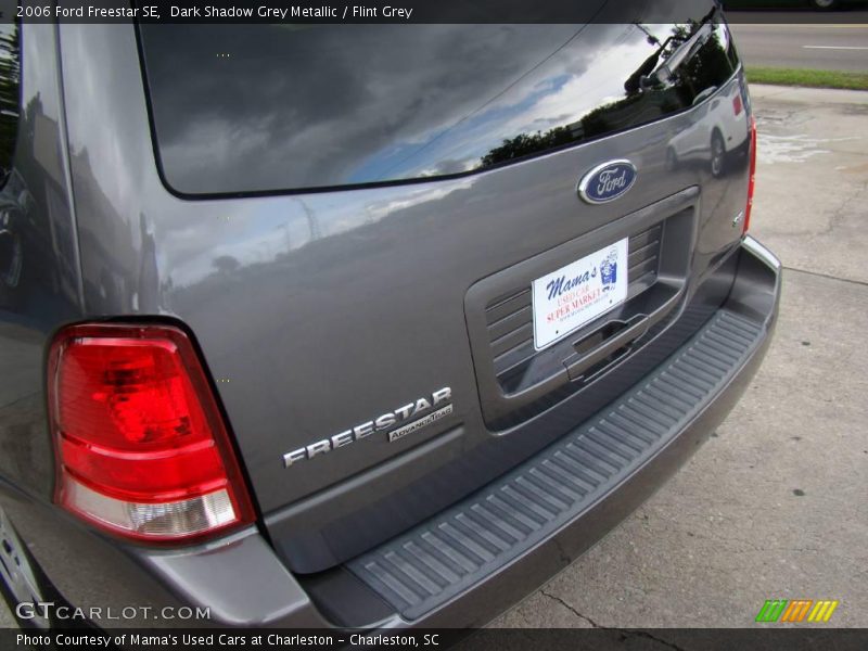 Dark Shadow Grey Metallic / Flint Grey 2006 Ford Freestar SE