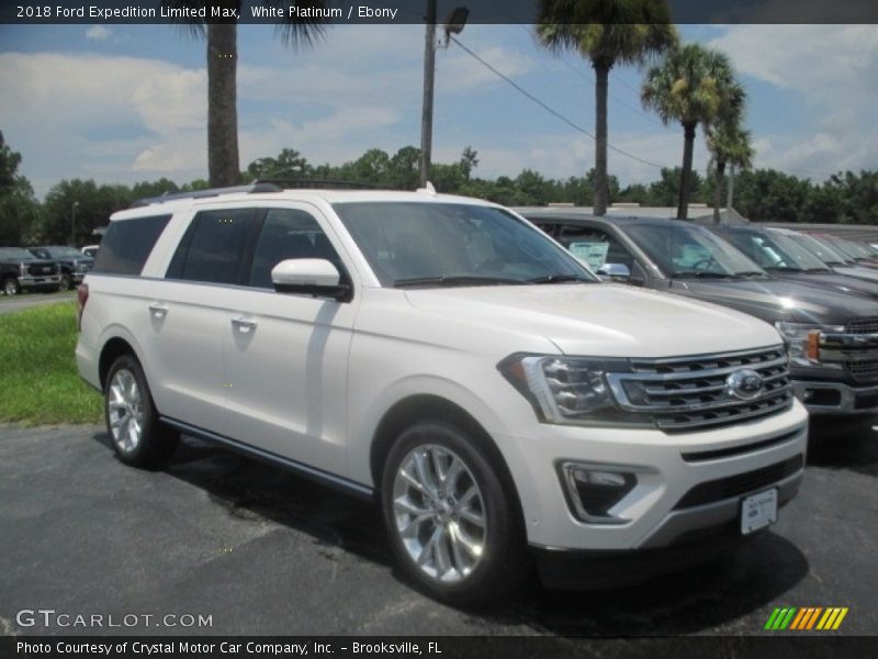 Front 3/4 View of 2018 Expedition Limited Max