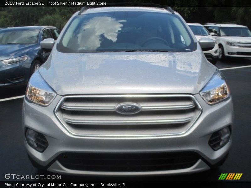 Ingot Silver / Medium Light Stone 2018 Ford Escape SE