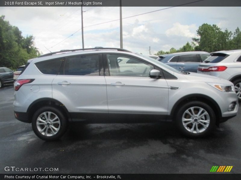 Ingot Silver / Medium Light Stone 2018 Ford Escape SE