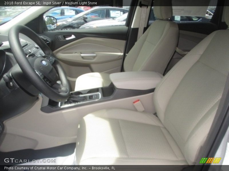 Ingot Silver / Medium Light Stone 2018 Ford Escape SE