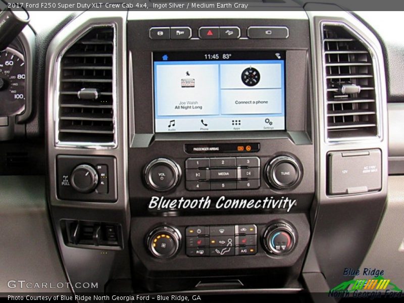 Ingot Silver / Medium Earth Gray 2017 Ford F250 Super Duty XLT Crew Cab 4x4