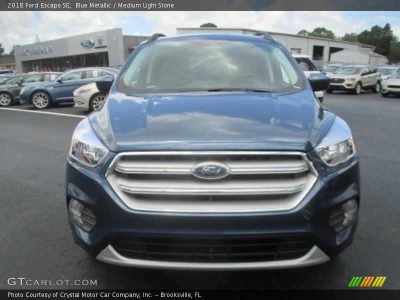 Blue Metallic / Medium Light Stone 2018 Ford Escape SE