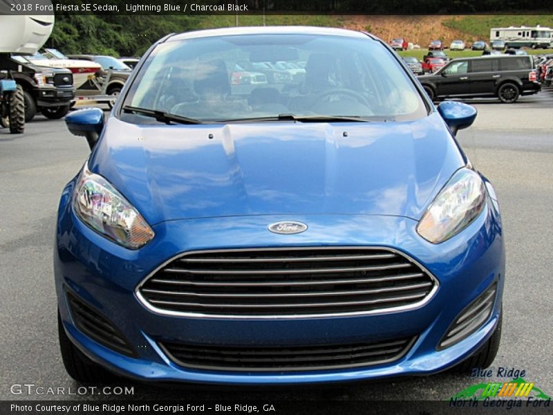 Lightning Blue / Charcoal Black 2018 Ford Fiesta SE Sedan