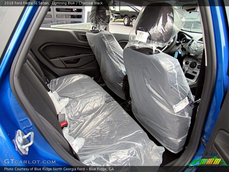 Lightning Blue / Charcoal Black 2018 Ford Fiesta SE Sedan