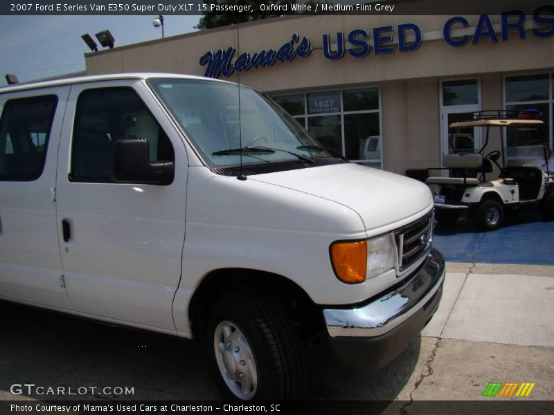 Oxford White / Medium Flint Grey 2007 Ford E Series Van E350 Super Duty XLT 15 Passenger