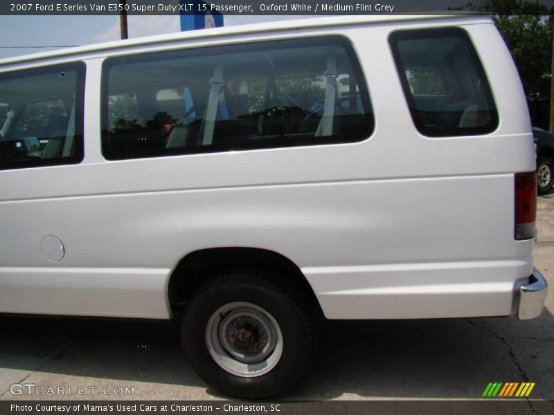 Oxford White / Medium Flint Grey 2007 Ford E Series Van E350 Super Duty XLT 15 Passenger
