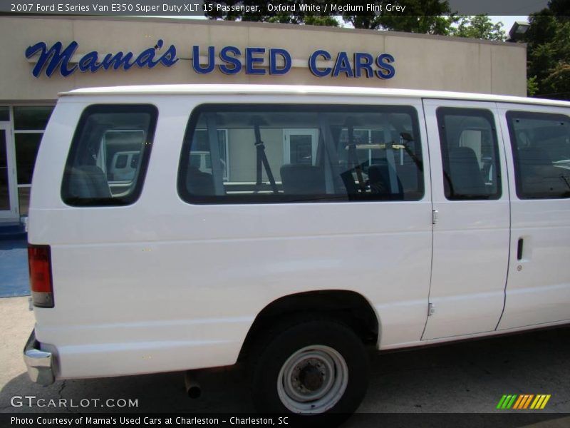 Oxford White / Medium Flint Grey 2007 Ford E Series Van E350 Super Duty XLT 15 Passenger