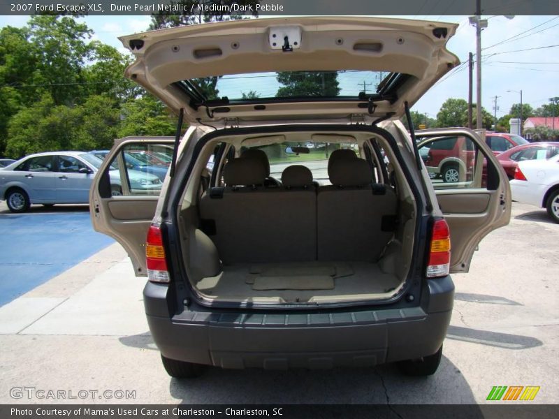 Dune Pearl Metallic / Medium/Dark Pebble 2007 Ford Escape XLS