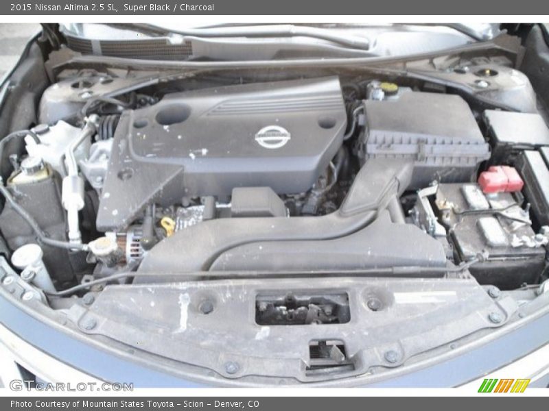 Super Black / Charcoal 2015 Nissan Altima 2.5 SL