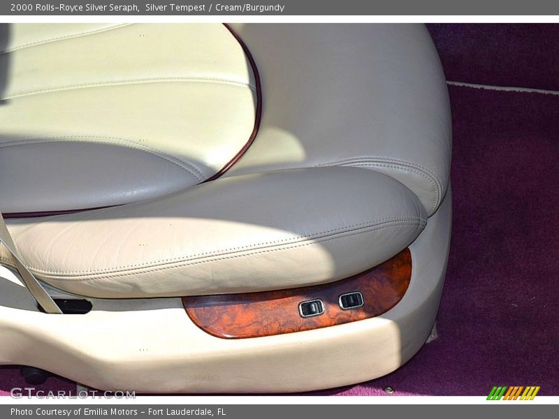 Front Seat of 2000 Silver Seraph 