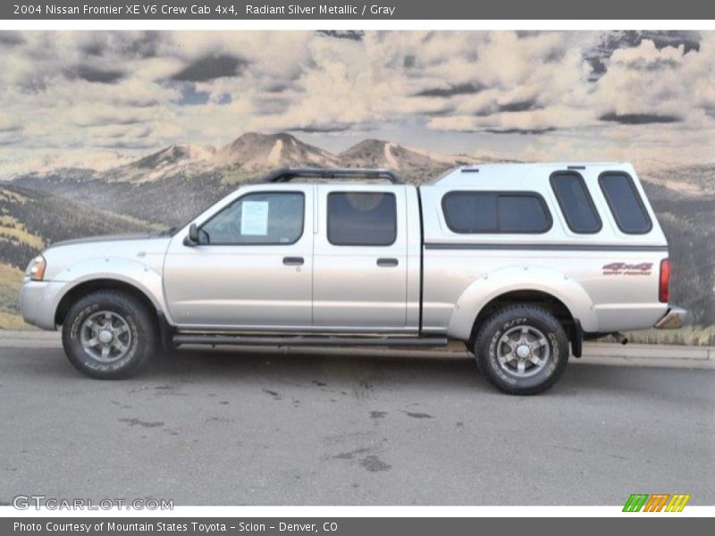 Radiant Silver Metallic / Gray 2004 Nissan Frontier XE V6 Crew Cab 4x4