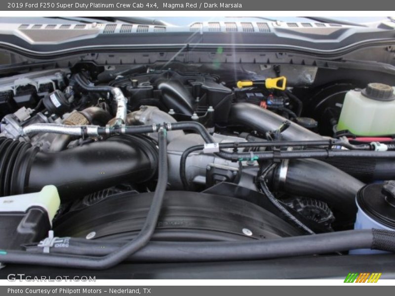 2019 F250 Super Duty Platinum Crew Cab 4x4 Engine - 6.7 Liter Power Stroke OHV 32-Valve Turbo-Diesel V8