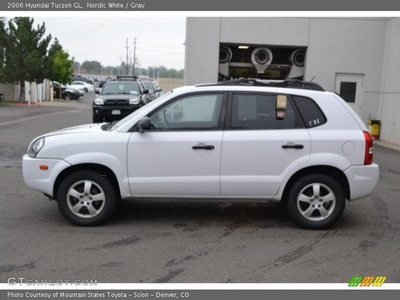 Nordic White / Gray 2006 Hyundai Tucson GL