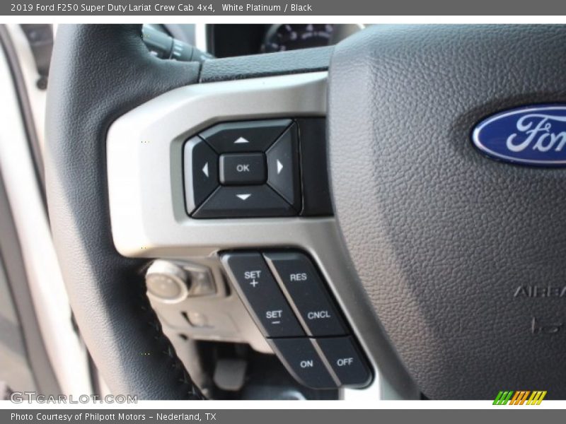 White Platinum / Black 2019 Ford F250 Super Duty Lariat Crew Cab 4x4