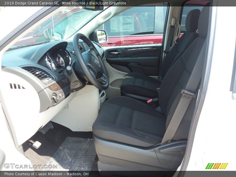 Front Seat of 2019 Grand Caravan SE