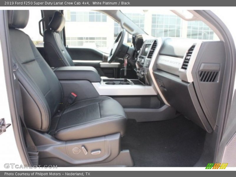 White Platinum / Black 2019 Ford F250 Super Duty Lariat Crew Cab 4x4