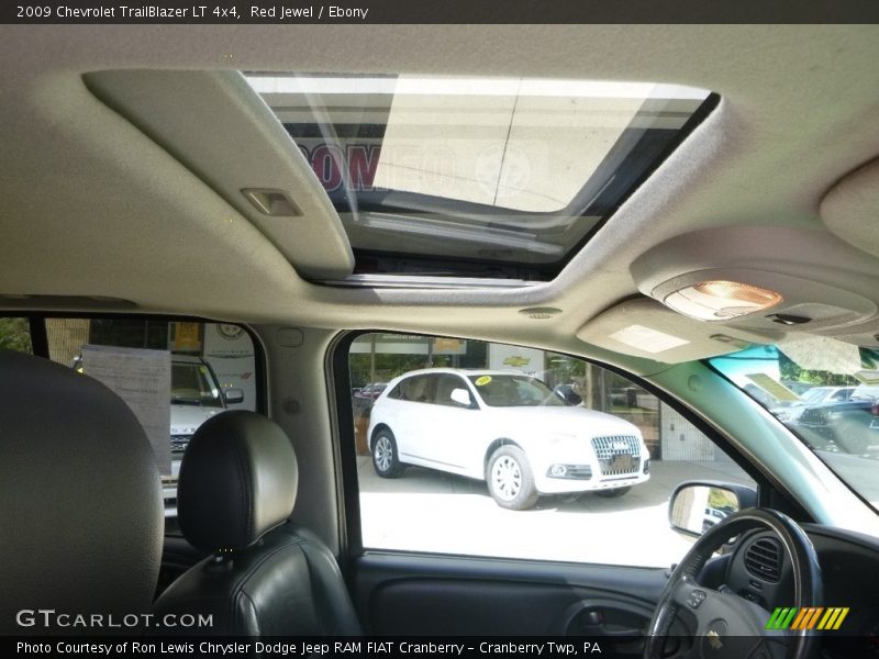 Red Jewel / Ebony 2009 Chevrolet TrailBlazer LT 4x4