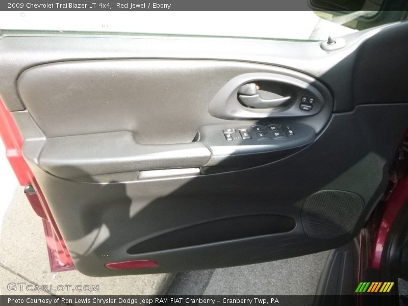 Red Jewel / Ebony 2009 Chevrolet TrailBlazer LT 4x4