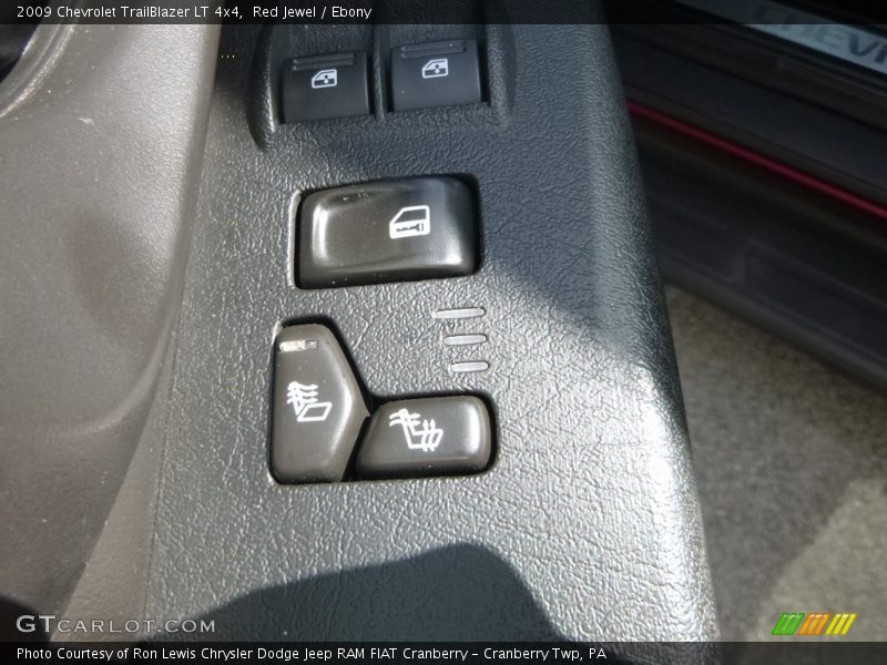 Red Jewel / Ebony 2009 Chevrolet TrailBlazer LT 4x4