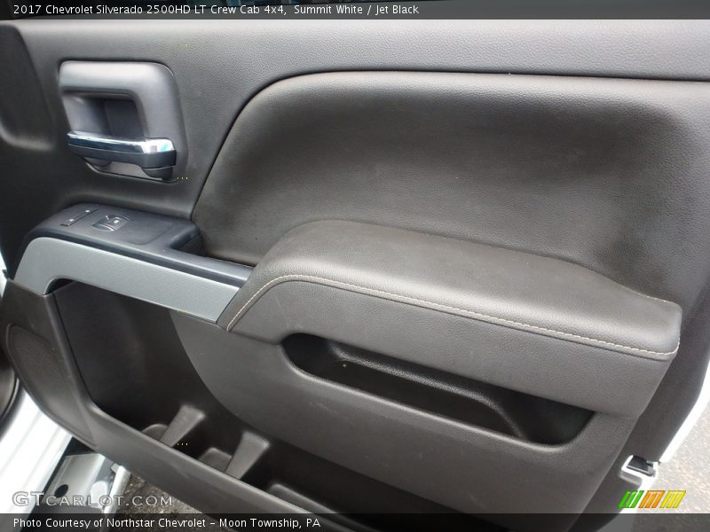Summit White / Jet Black 2017 Chevrolet Silverado 2500HD LT Crew Cab 4x4