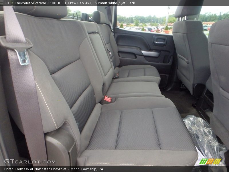 Summit White / Jet Black 2017 Chevrolet Silverado 2500HD LT Crew Cab 4x4
