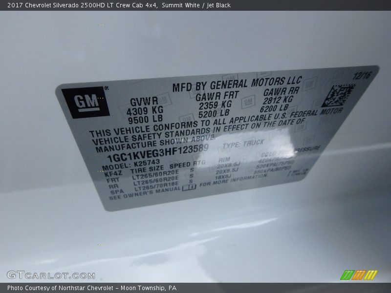 Summit White / Jet Black 2017 Chevrolet Silverado 2500HD LT Crew Cab 4x4