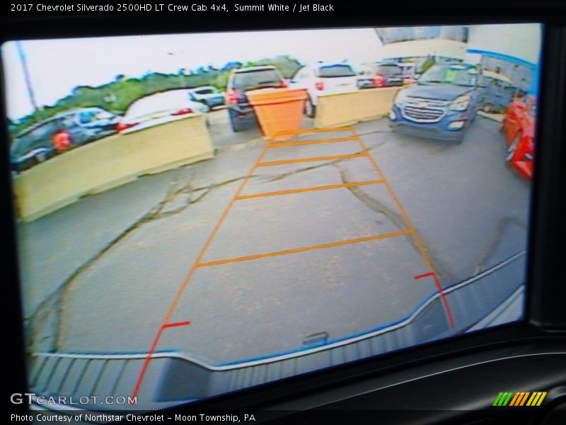 Summit White / Jet Black 2017 Chevrolet Silverado 2500HD LT Crew Cab 4x4