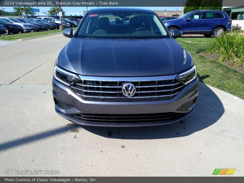 Platinum Gray Metallic / Titan Black 2019 Volkswagen Jetta SEL