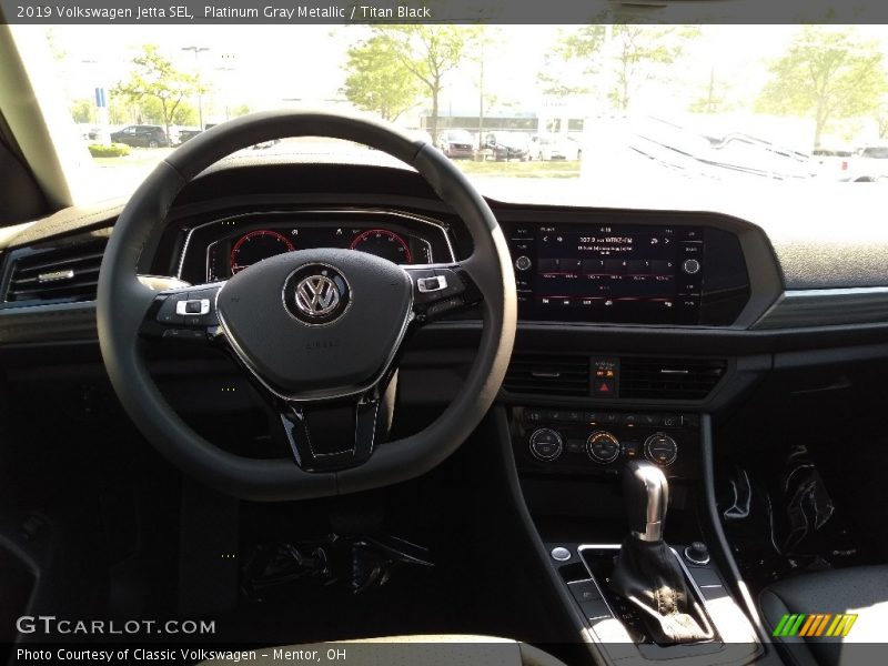 Platinum Gray Metallic / Titan Black 2019 Volkswagen Jetta SEL