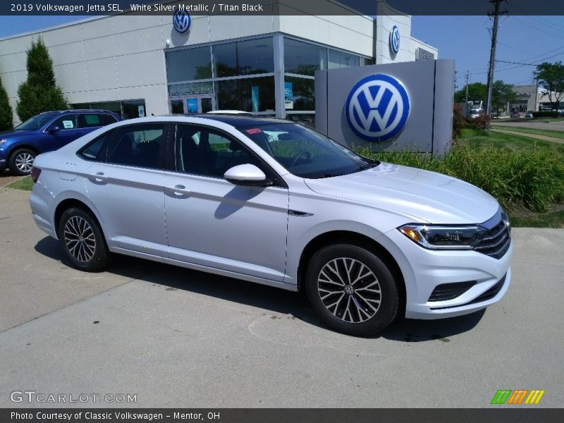 White Silver Metallic / Titan Black 2019 Volkswagen Jetta SEL